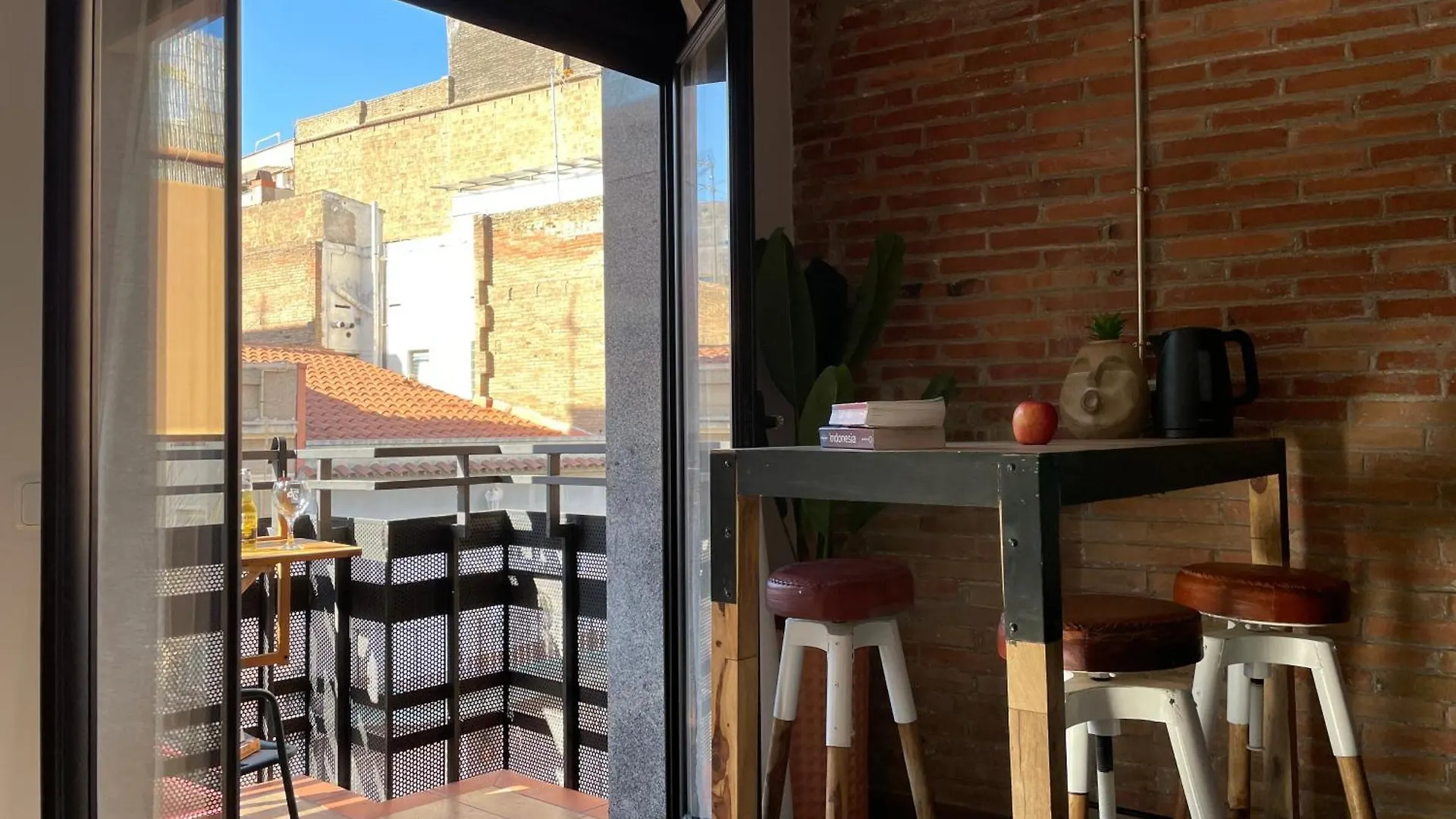 A 15 Min De Las Ramblas En Metro L'Hospitalet de Llobregat Apartment