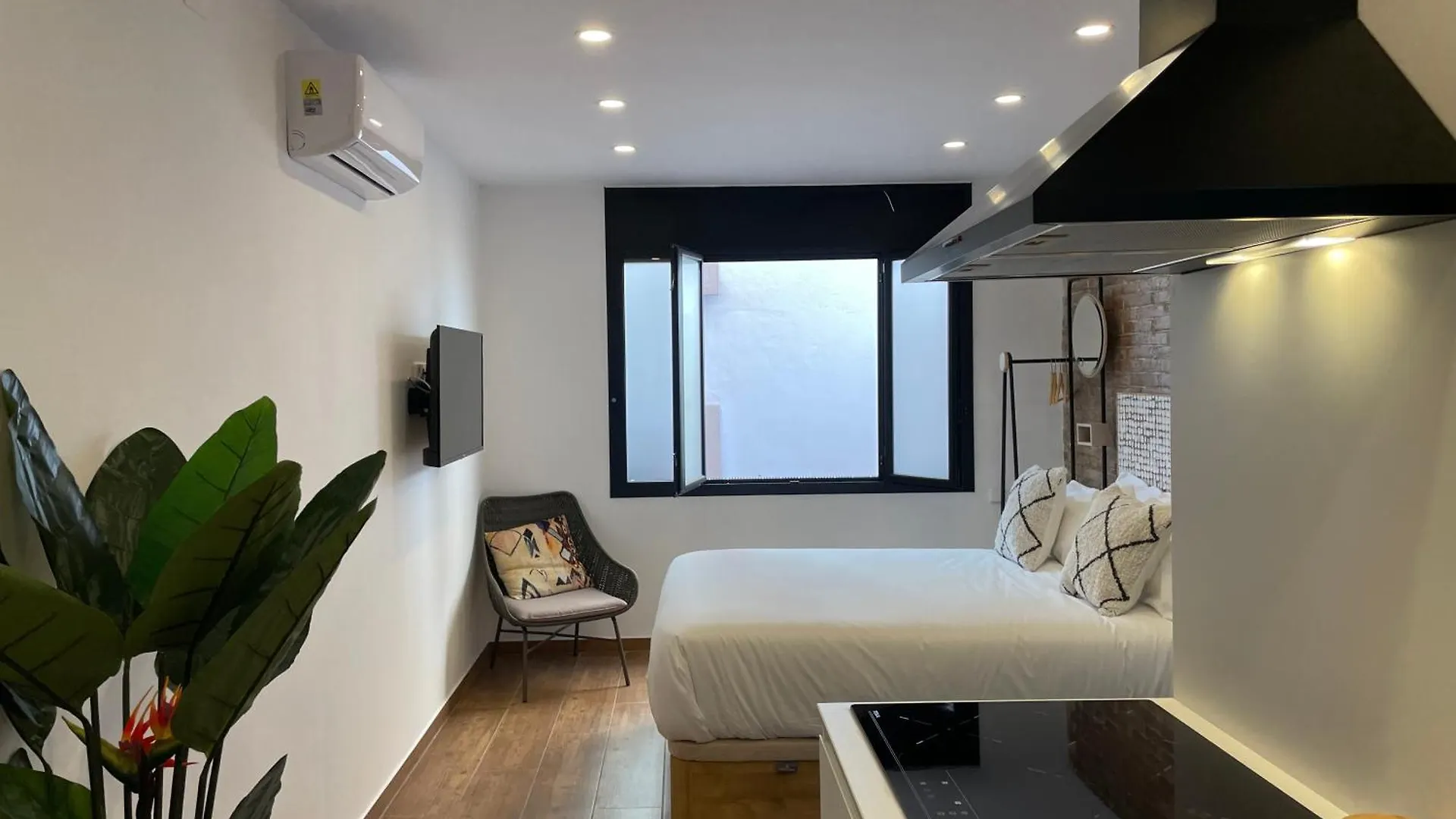 Apartment A 15 Min De Las Ramblas En Metro L'Hospitalet de Llobregat Spain